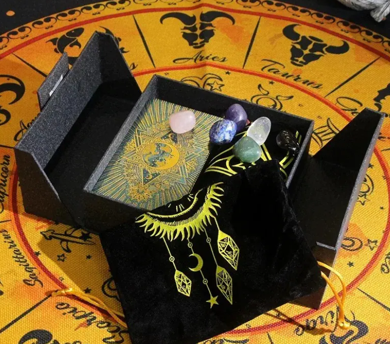 Sada tarotů a krystalů Mystic's Treasure: Vyplatí se koupit?
